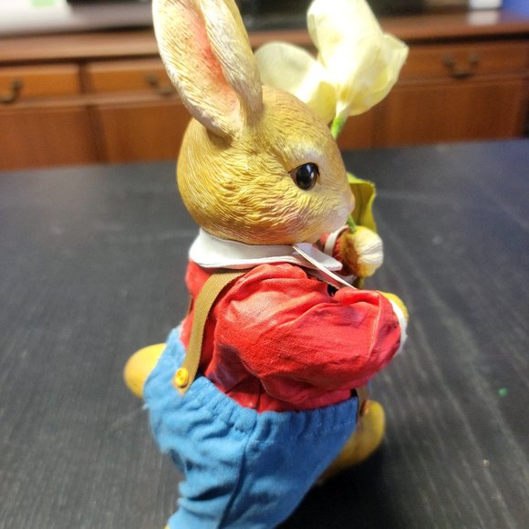 Clothtique Bunny Pair by Possible Dreams Ltd - Picture 2 of 13